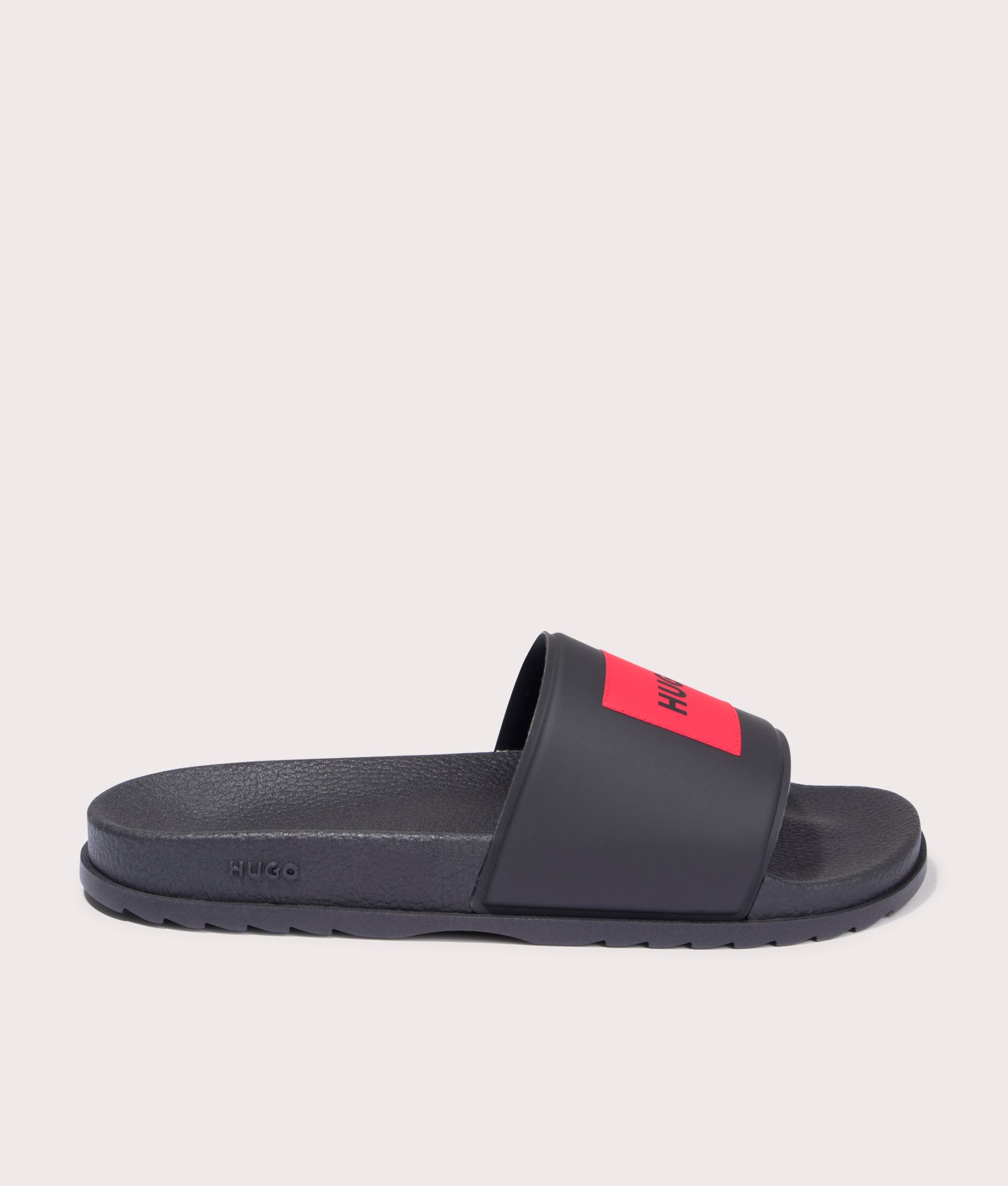 Hugo boss deals sliders black