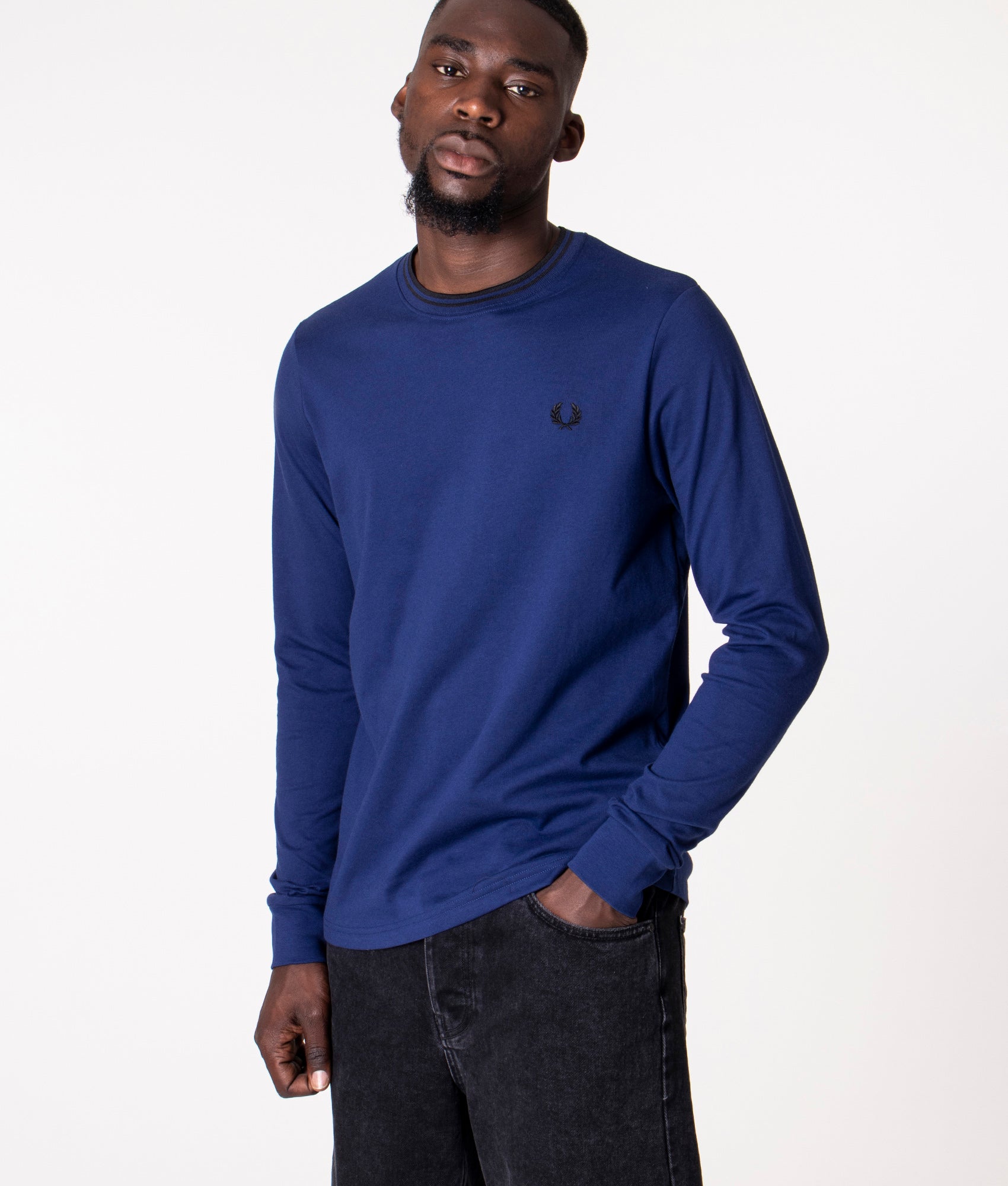 Twin Tipped T-Shirt French in Navy | Fred Perry | EQVVS