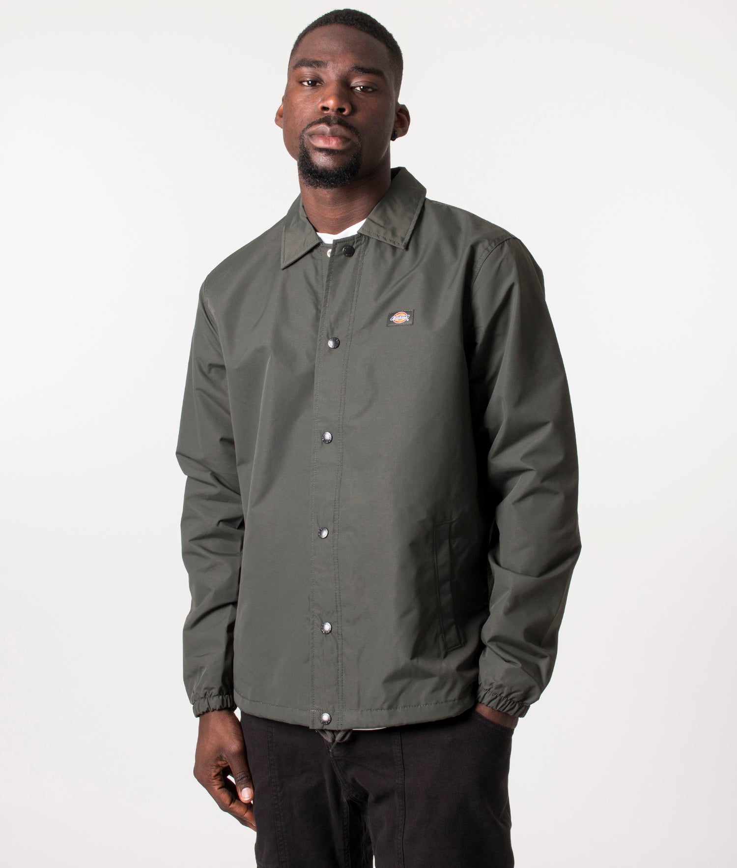 Oakport Coach Jacket Olive Green | Dickies | EQVVS