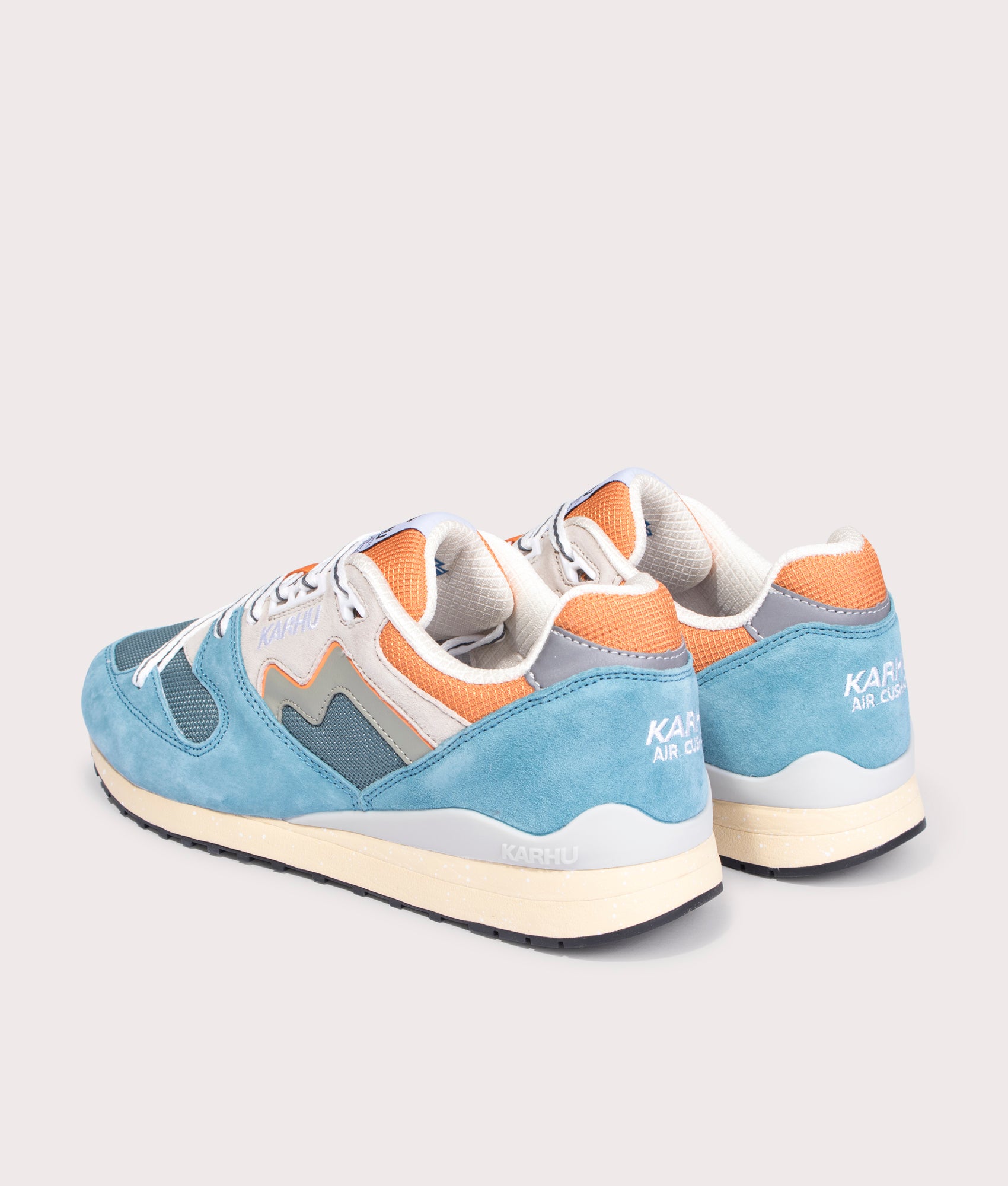 Karhu Women's Synchron 1.5 - Aquifer / Silver - Size 9.5