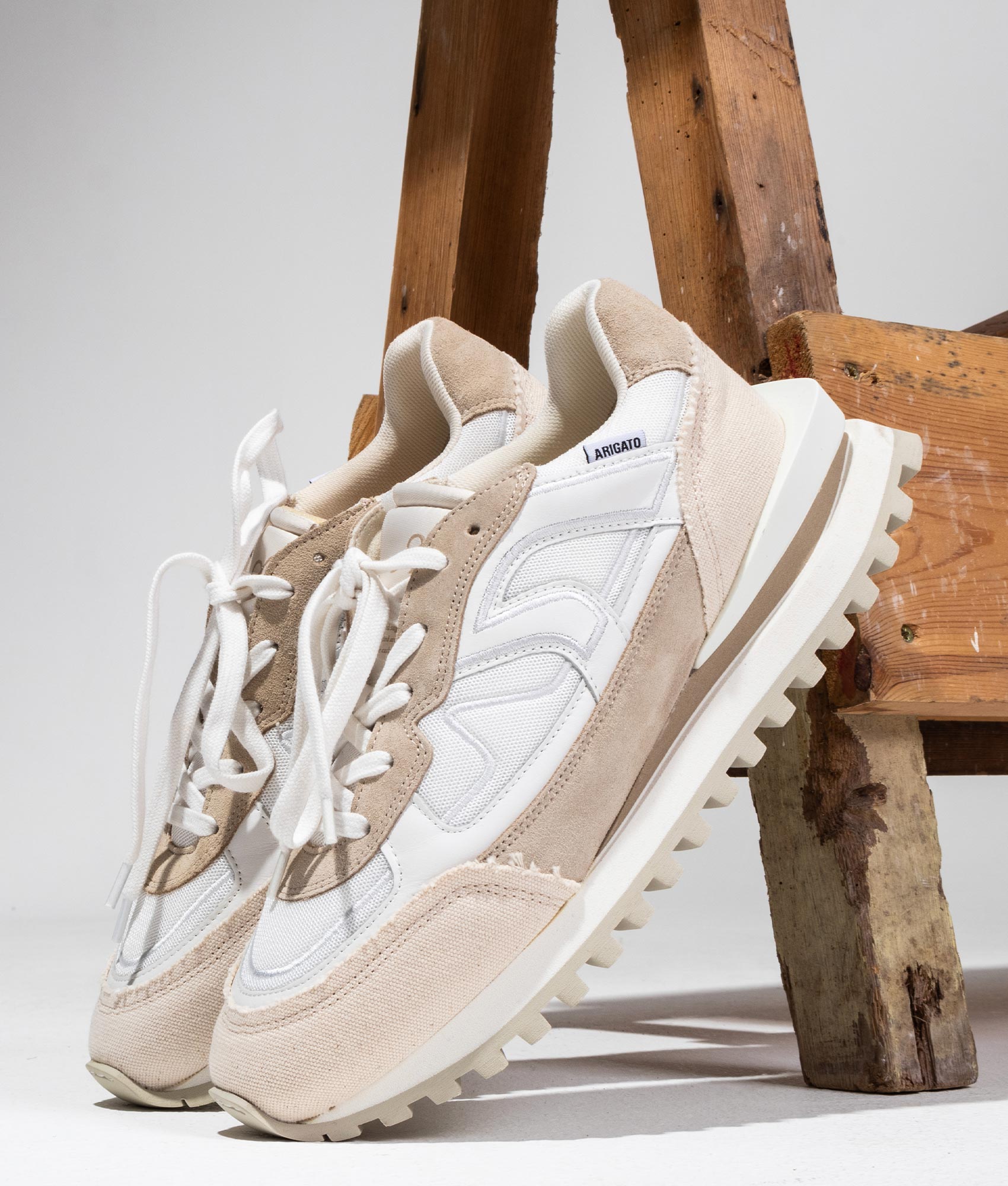 Sonar Sneakers White Beige Axel Arigato EQVVS