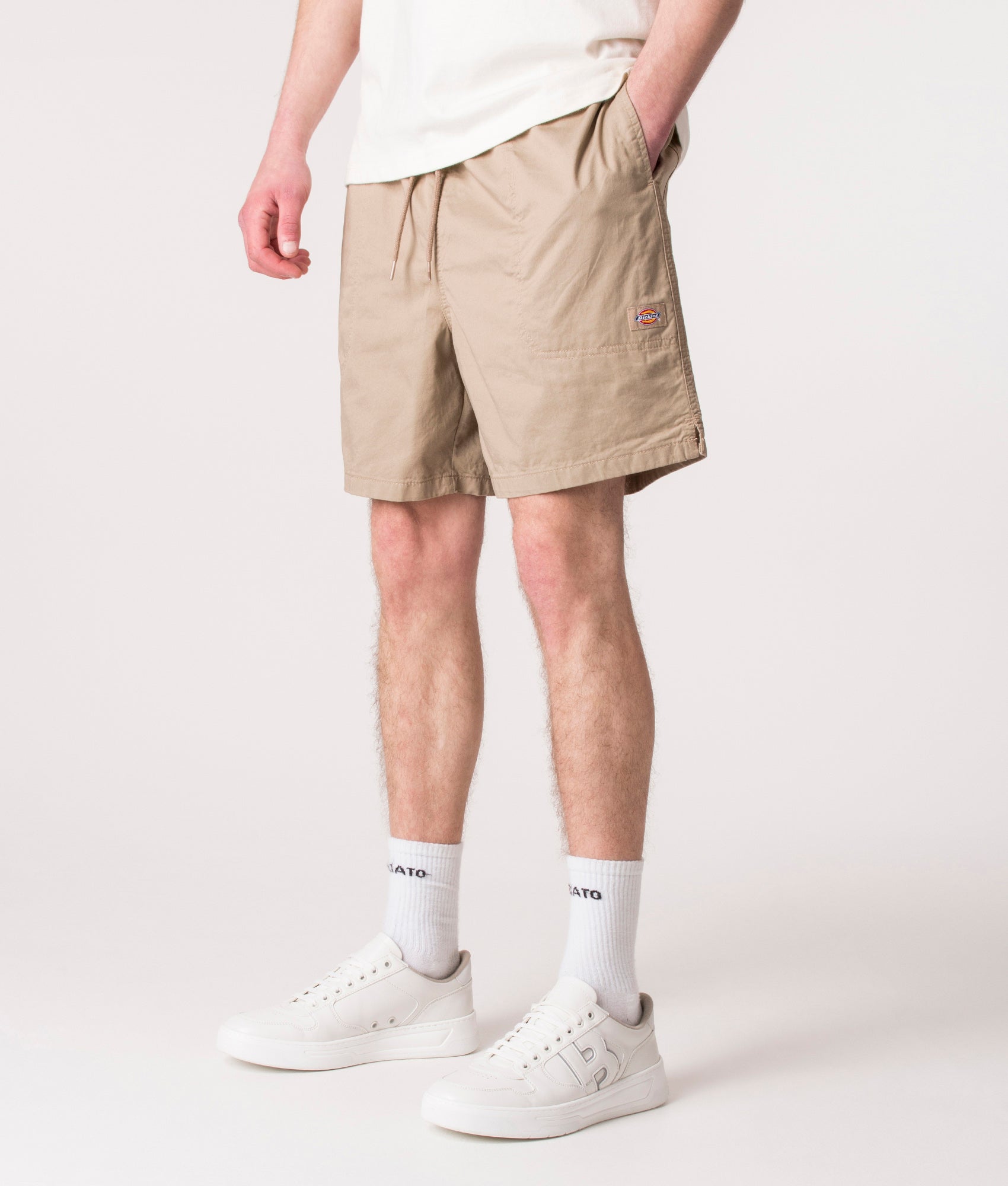 Relaxed Fit Pelican Rapids Shorts Desert Sand | Dickies | EQVVS