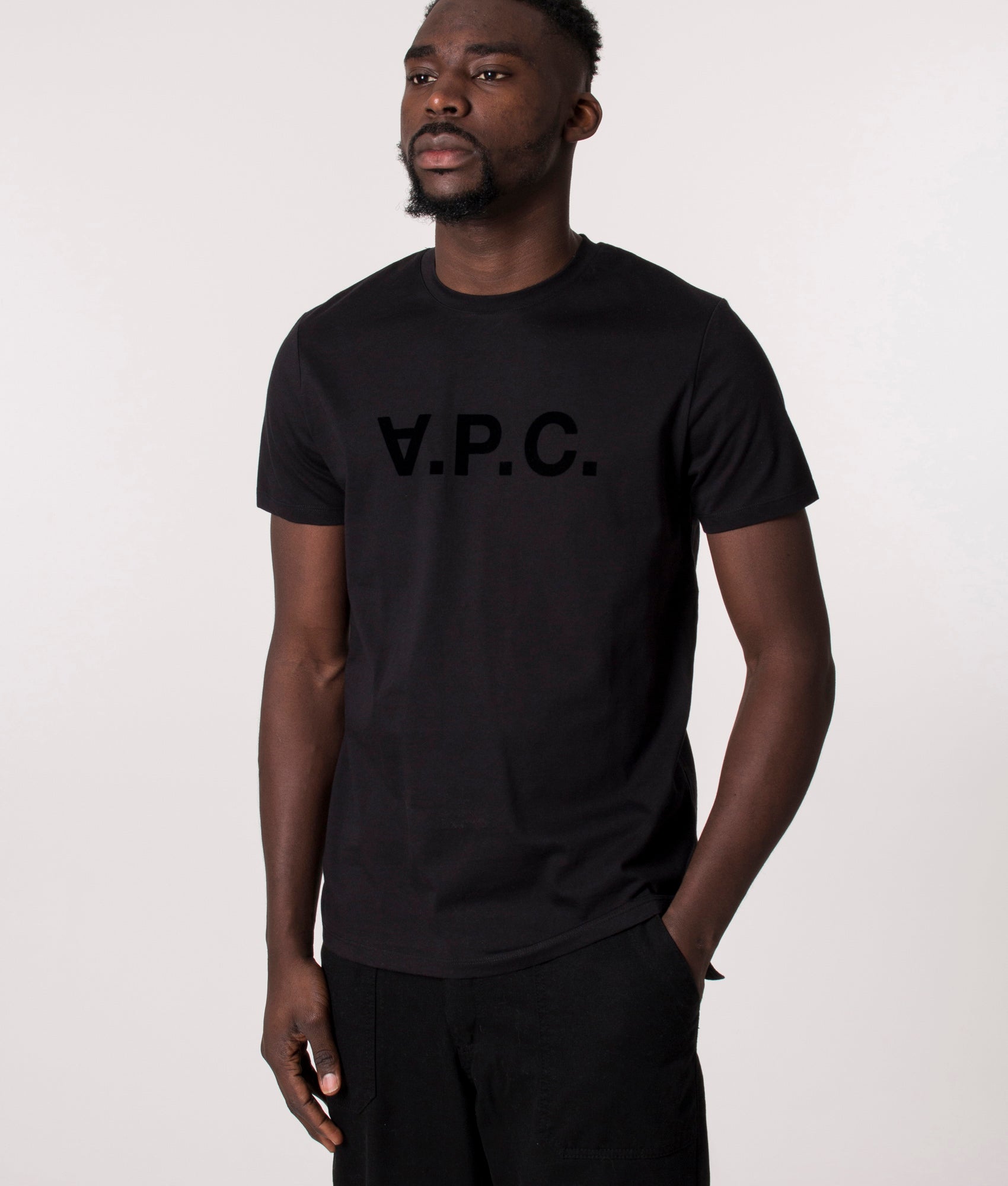 Slim Fit VPC T-Shirt Noir | A.P.C. | EQVVS