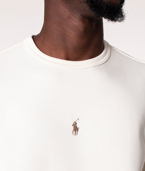 Central-Pony-Logo-Sweatshirt-Clubhouse-Cream-Polo-Ralph-Lauren-EQVVS