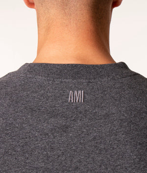 AMI-Paris-Logo-Patch-T-Shirt-Gris-Chine-AMI-EQVVS