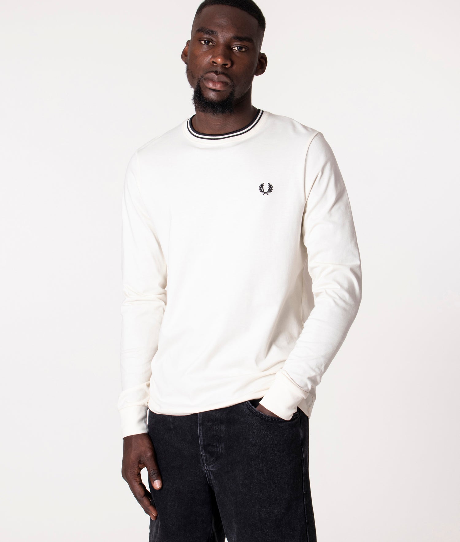 Twin Tipped T-Shirt Ecru | Fred Perry | EQVVS