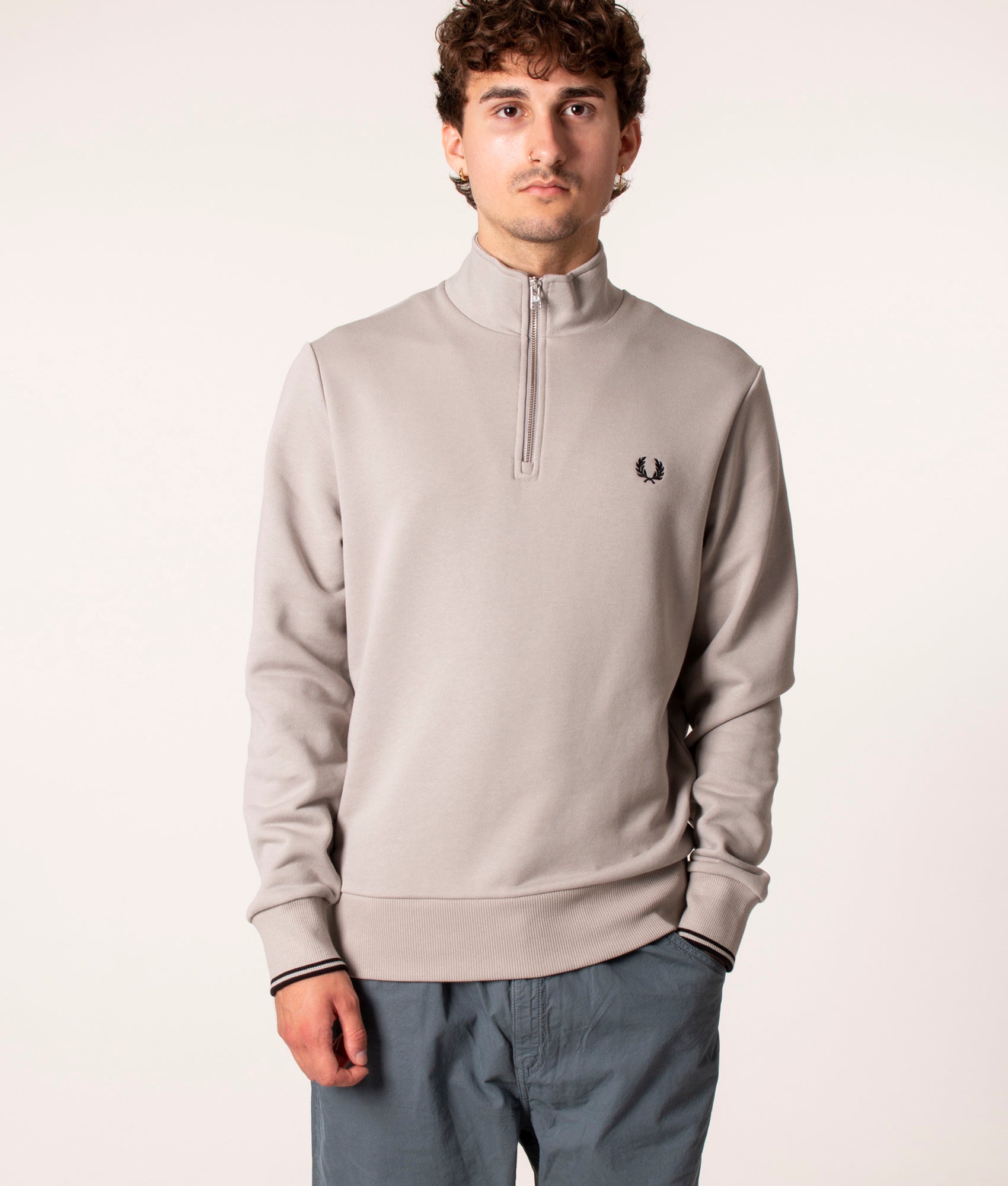 Quarter Zip Sweatshirt Concrete | Fred Perry | EQVVS