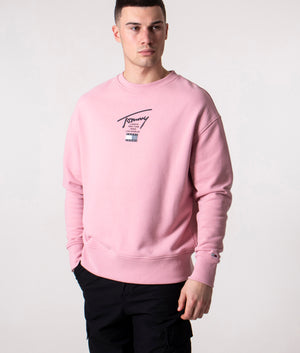 Relaxed Modern Essential Logo Sweatshirt | Pink | EQVVS Jeans Tommy