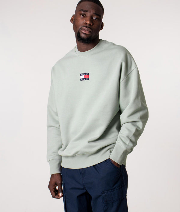 Faded | Tommy | Fit EQVVS Relaxed Willow Tommy Jeans Badge Sweatshirt