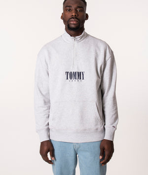 Tommy jeans deals relaxed fit sweatshirt