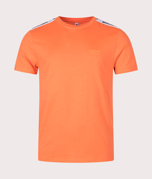 Shoulder-Logo-Tape-T-Shirt-Orange-Moschino-EQVVS